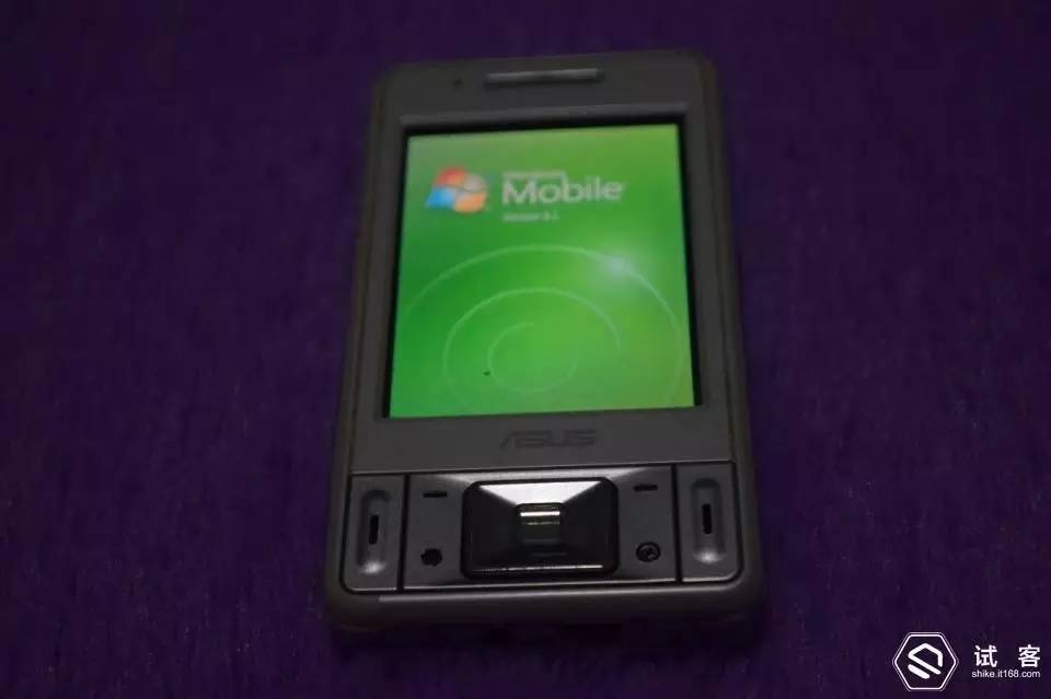 三星i9008l论坛，三星i9008怎么样（未必 亮几个爱机试试）