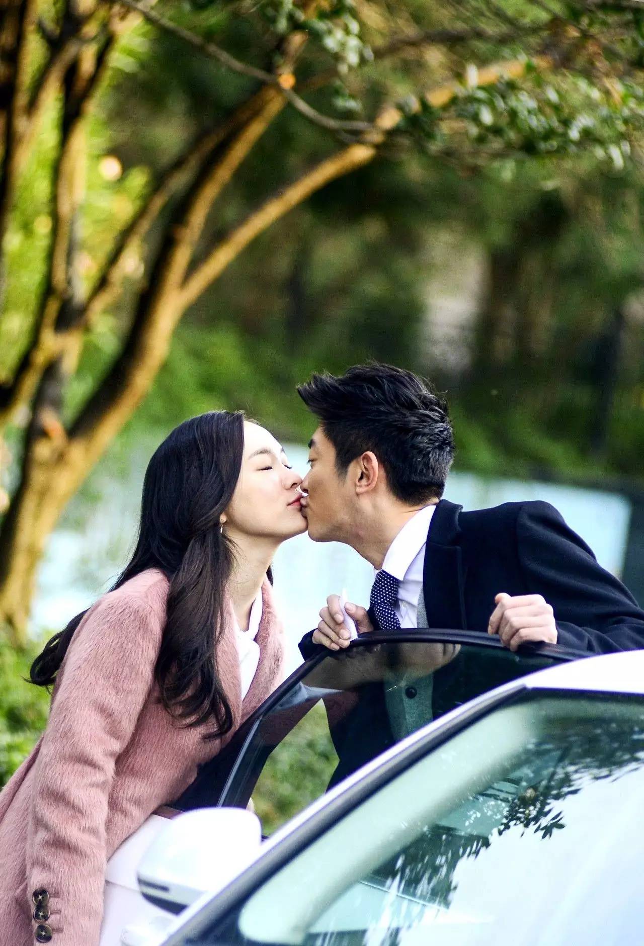 霍思燕床戏,陈键锋与霍思燕的吻戏是哪一集(杜江霍思燕"真戏假做"演得