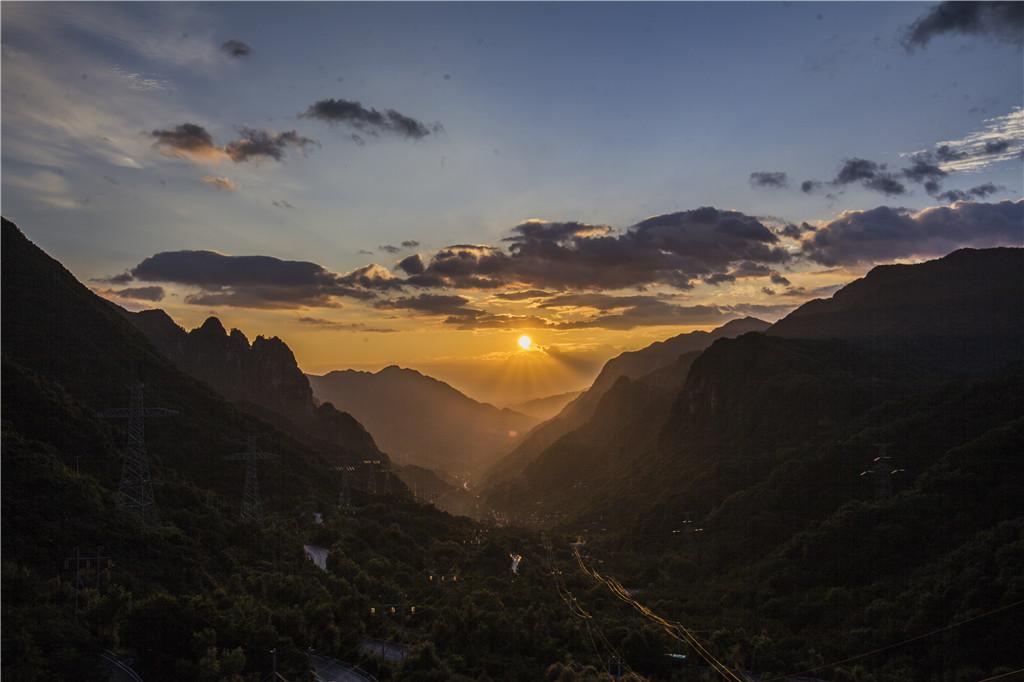 嘉陵江源头风景区，合川三江是哪三江（天台山国家名胜风景区——嘉陵江源头景区）