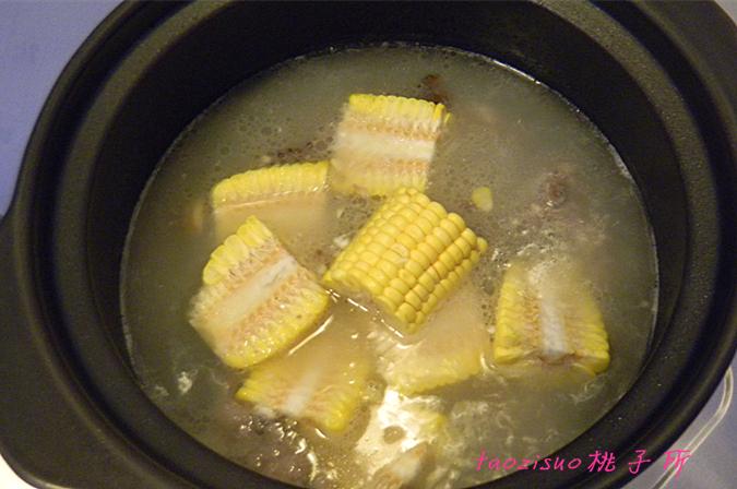 龙骨玉米冬瓜汤最正宗的做法，龙骨冬瓜汤的做法窍门（龙骨煲汤放上这两样食材）