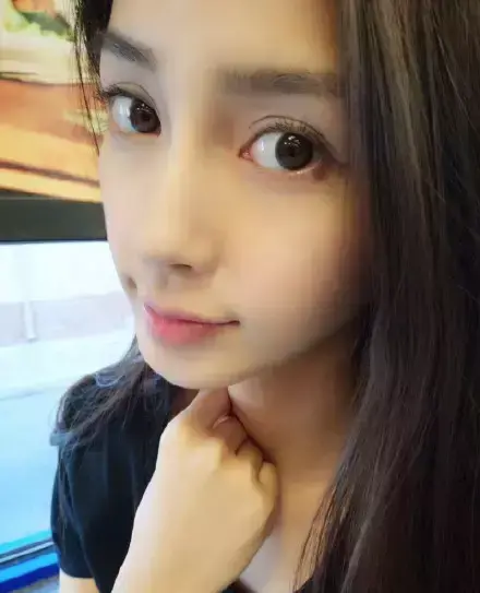 美瞳怎么戴，美瞳怎么戴 第一次 新手 视频教程（美瞳应该怎么戴，你真的知道吗）