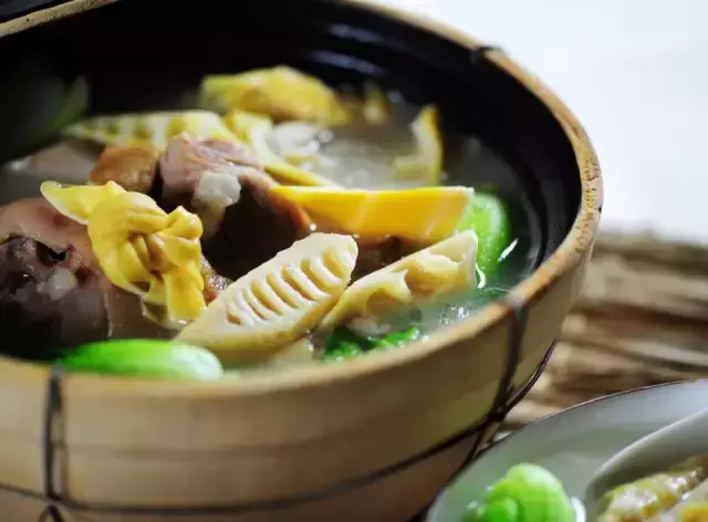 mutton kebabs什么意思，delicious（一个资深吃货到了国外不怕没得吃）