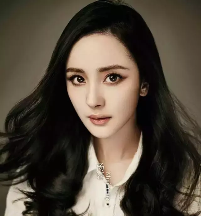 美瞳怎么戴，美瞳怎么戴 第一次 新手 视频教程（美瞳应该怎么戴，你真的知道吗）