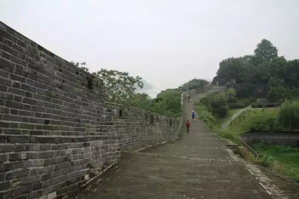 阳宅出水口如何定位，院子出水口最佳位置（赣州城的起源——“上水龟形”的风水讲解）