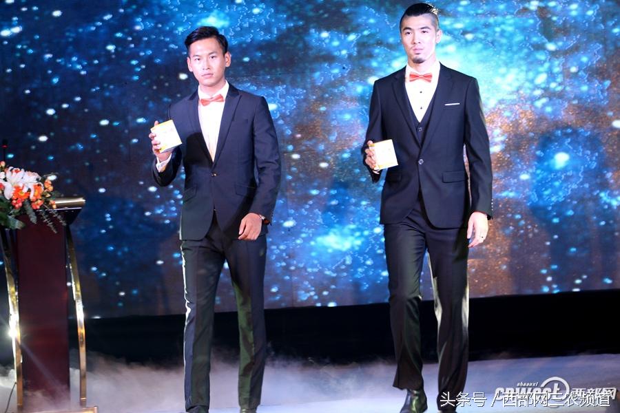 本香世界是个什么东西，本香世界怎么赚钱（但是风头却被这群帅哥美女抢走了）