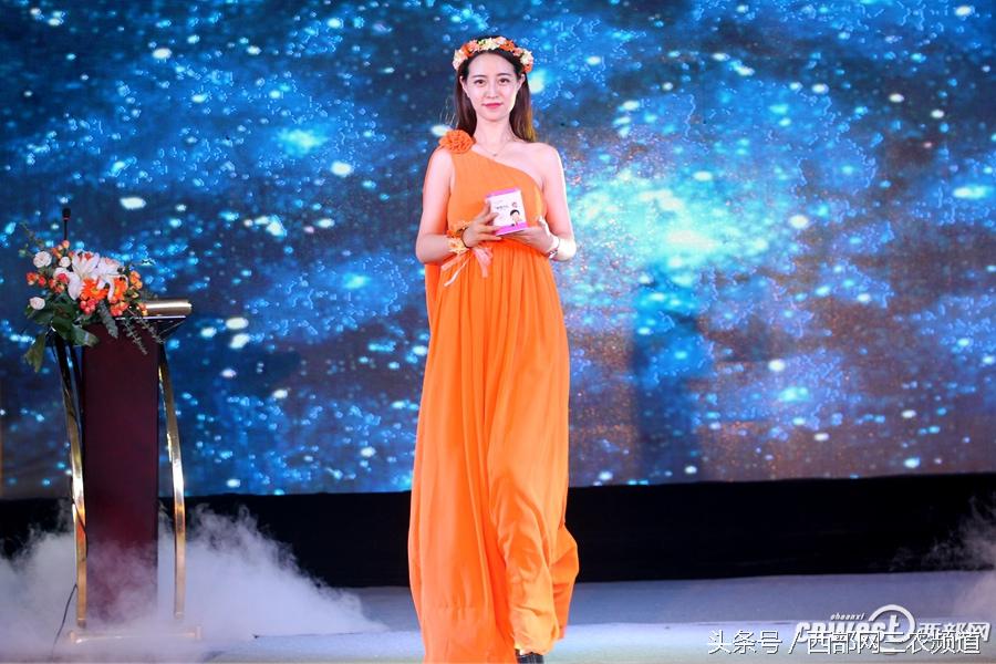 本香世界是个什么东西，本香世界怎么赚钱（但是风头却被这群帅哥美女抢走了）