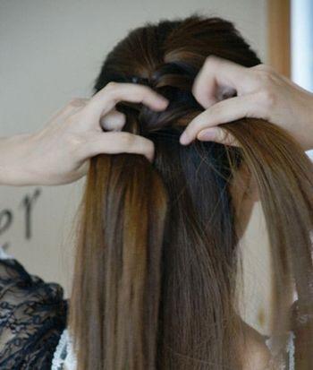 蝎子辫和蜈蚣辫一样吗，蜈蚣辫蝎子辫鱼骨辫的编发详细图解（2款好看的韩式蝎子辫编发图解）