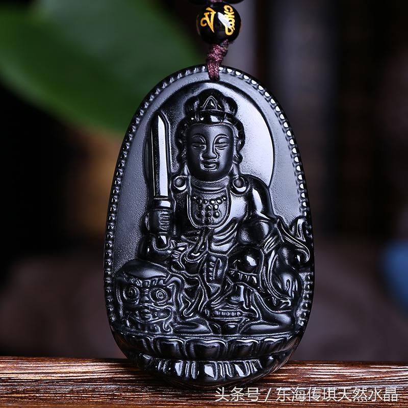 十二生肖都戴什么水晶最招财，生肖水晶对照表（水晶珠宝之八大守护神系列--本命佛生肖对应）