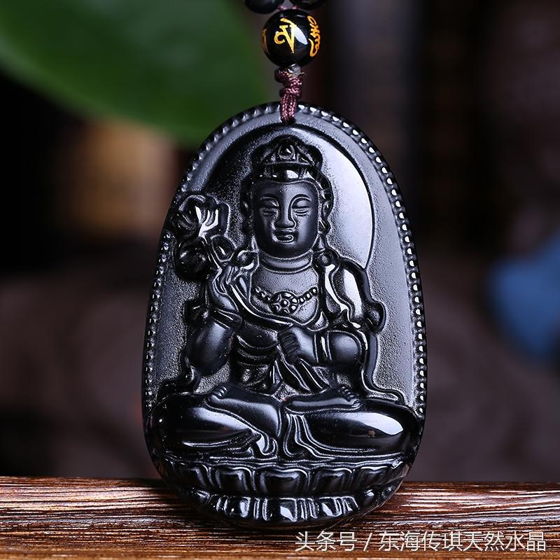 十二生肖都戴什么水晶最招财，生肖水晶对照表（水晶珠宝之八大守护神系列--本命佛生肖对应）