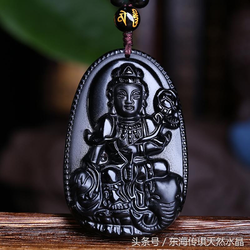 十二生肖都戴什么水晶最招财，生肖水晶对照表（水晶珠宝之八大守护神系列--本命佛生肖对应）