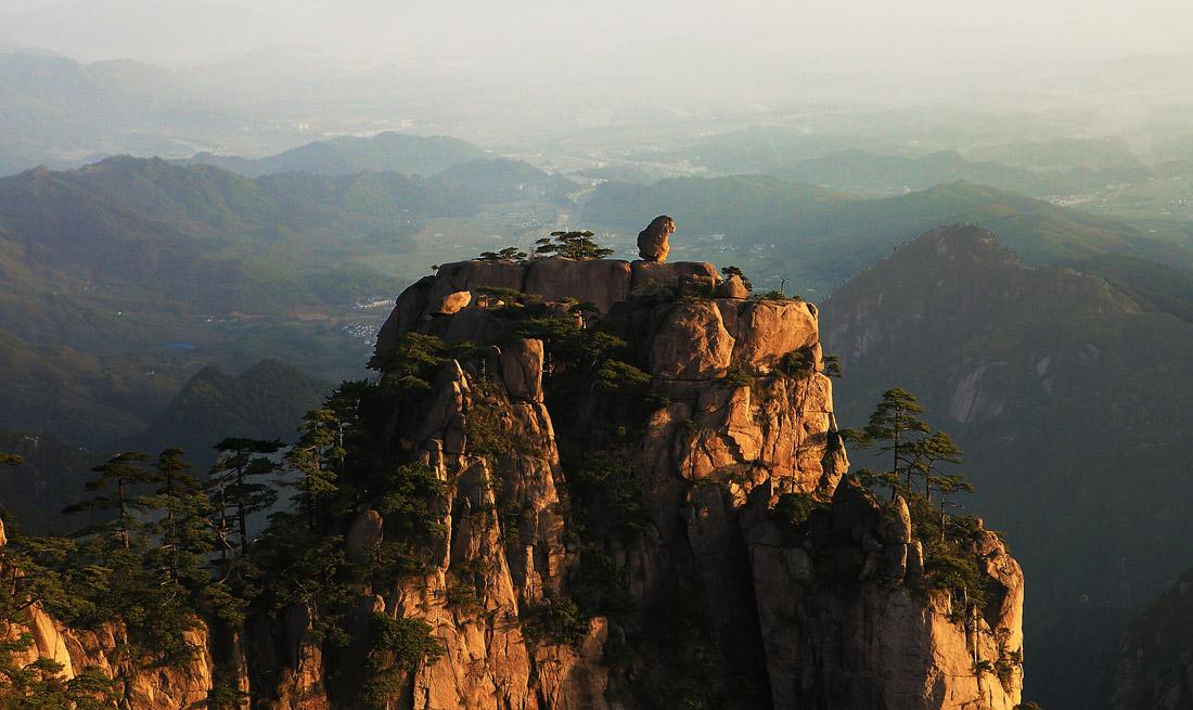 黃山奇石資料,黃山奇石資料200字(黃山的這些怪石頭,你認得幾塊)