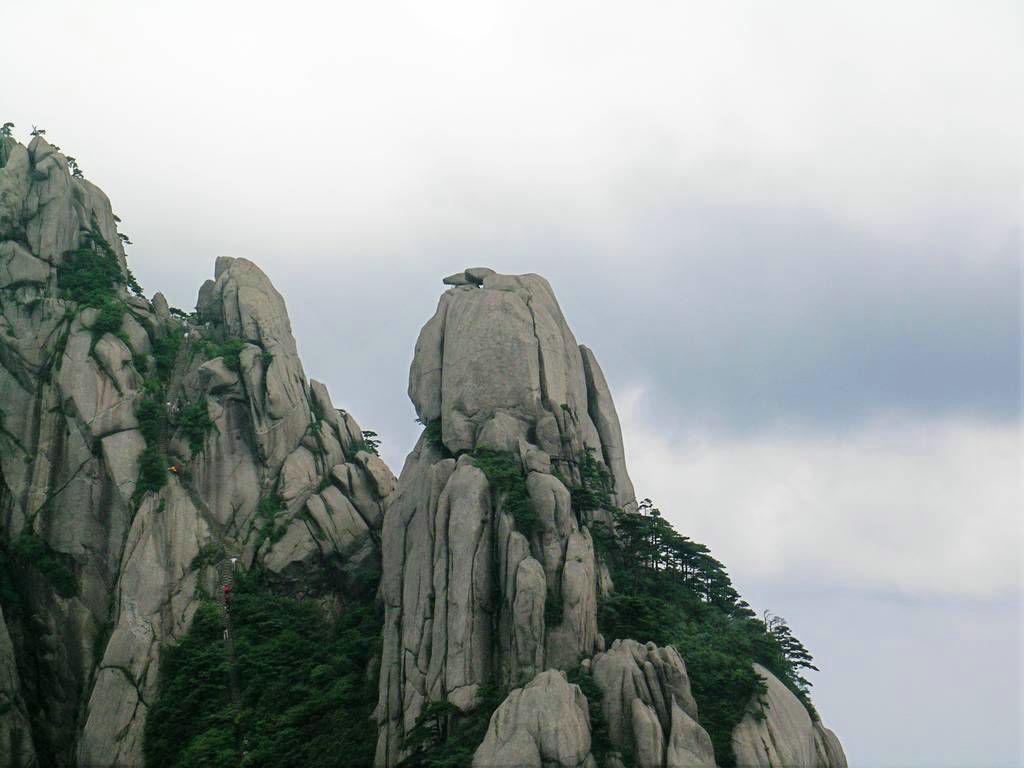 黄山奇石资料，黄山奇石资料200字（黄山的这些怪石头，你认得几块）