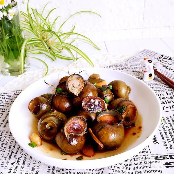 田螺塞肉的做法，田螺塞肉的做法大全家常窍门（田螺塞肉的做法视频窍门）