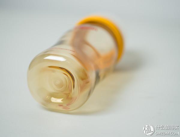 婴儿奶嘴硅胶或乳胶nuk奶嘴的优缺点，nuk奶嘴乳胶的好还是硅胶的好（选购各种材质、各个品牌奶瓶之攻略）