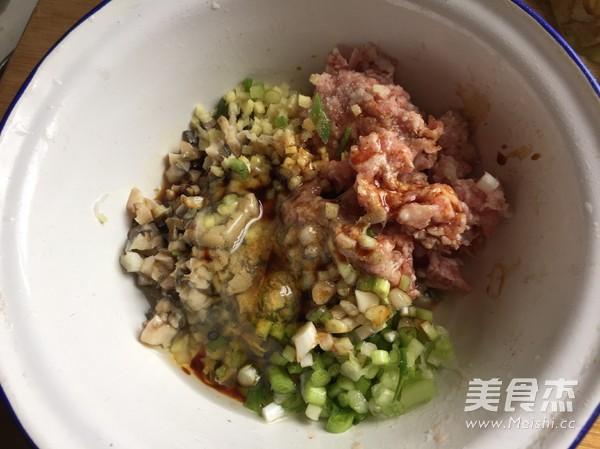 田螺塞肉的做法，田螺塞肉的做法大全家常窍门（田螺塞肉的做法视频窍门）