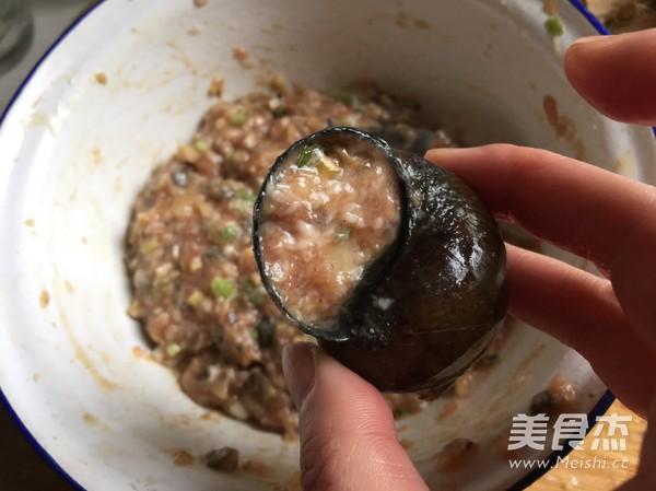 田螺塞肉的做法，田螺塞肉的做法大全家常窍门（田螺塞肉的做法视频窍门）
