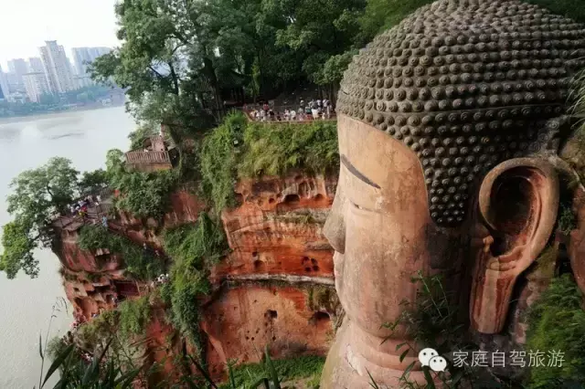 乐山大佛在四川哪里，乐山大佛在哪里（四川乐山大佛）