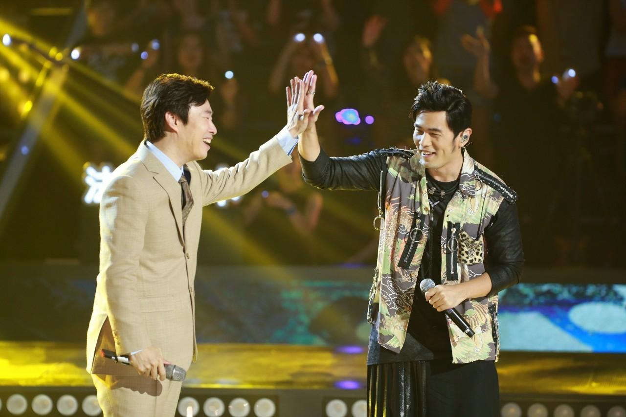 浙江卫视回放，哪个网站可以看浙江卫视回放（周杰伦变身“鸡汤伦”）