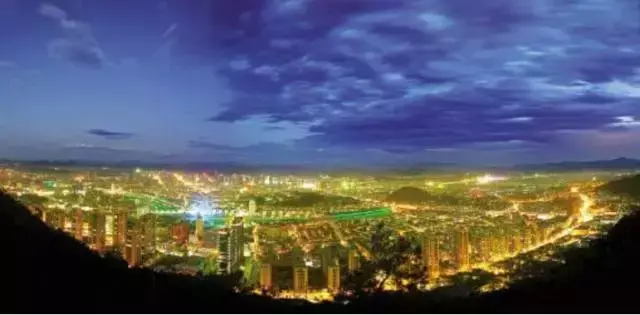 诸暨哪里好玩，诸暨景区哪些景点（绍兴诸暨这6个地方的夜景哪个最赞）