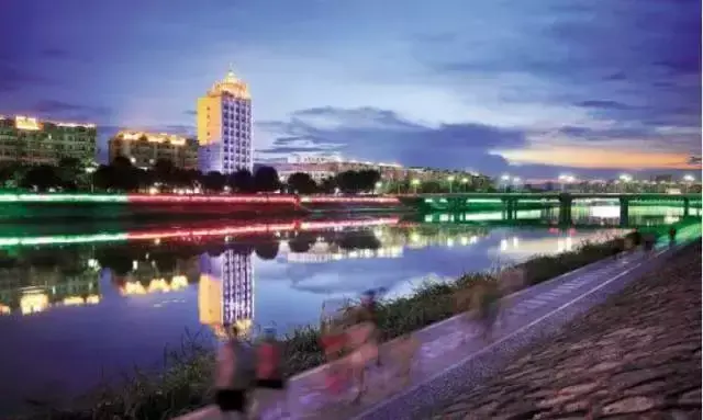 诸暨哪里好玩，诸暨景区哪些景点（绍兴诸暨这6个地方的夜景哪个最赞）