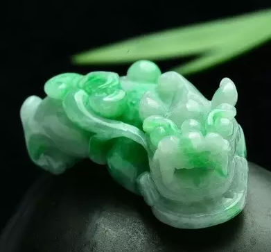 女人戴貔貅好吗，女性戴貔貅好吗（但是下面这七类人不可佩戴它）