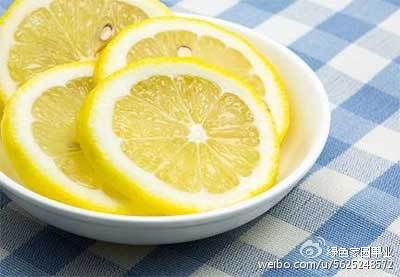 一个西红柿的热量，西红柿的热量（告诉你们几种常见水果的热量）