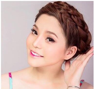 刘海编发教程，鱼骨刘海编发教程（时尚修颜是不是你一直想要的呢）