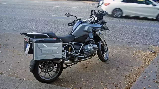 gs1200(宝马水鸟摩旅视频)