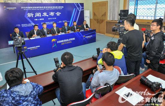 国足战叙利亚开赛在即 傅博：队伍准备情况良好