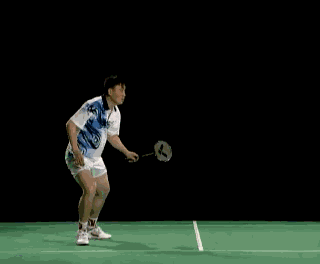 羽毛球握拍姿势图解法，羽毛球握拍姿势图解法虎口（羽毛球新手必备的6种握拍方法）