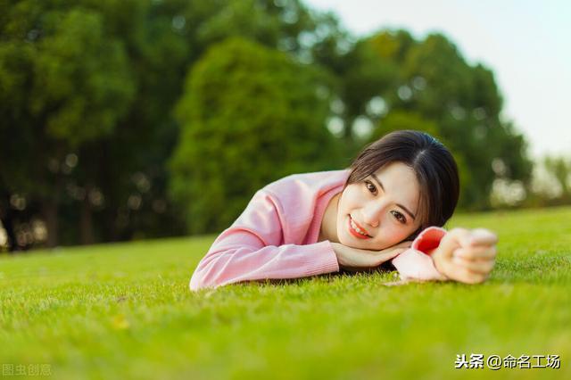 花骨朵是什麼意思,花骨朵兒的意思(花骨朵兒的意思是什麼加翩翩起舞)