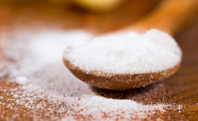 发酵粉的主要成分是，发酵粉的主要成分是什么（泡打粉、小苏打、酵母粉有啥区别）
