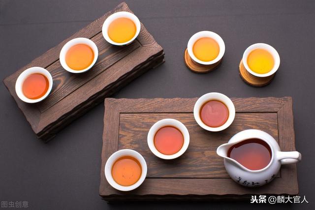 铁观音属于乌龙茶吗，铁观音是春茶好还是秋茶好（“乌龙茶”和“铁观音”有啥区别）