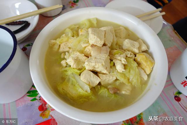 白菜豆腐怎么炒，白菜炒豆腐怎么做（天天做饭不如家常一招鲜）