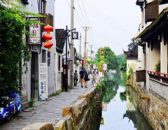 苏州必去十大景点，苏州旅游必去十大景点（周庄古镇被称为中国第一水乡）