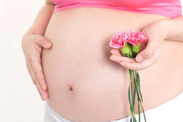 孕妇食欲不振的原因有哪些，怀孕的食欲不振是什么症状（为什么早孕会恶心呕吐）