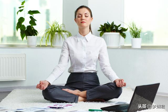 静心瑜伽冥想功，瑜伽冥想放松功（是我们大脑开始放松和释放焦虑和压力的开始）