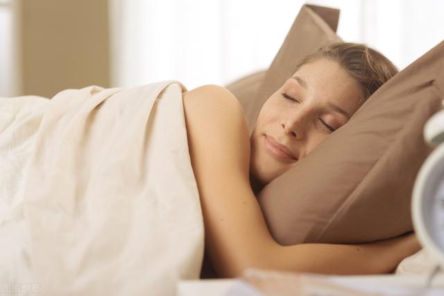 美容觉入睡前八大细节你需要注意，睡觉有助于美容（睡美容觉的5个小妙招）