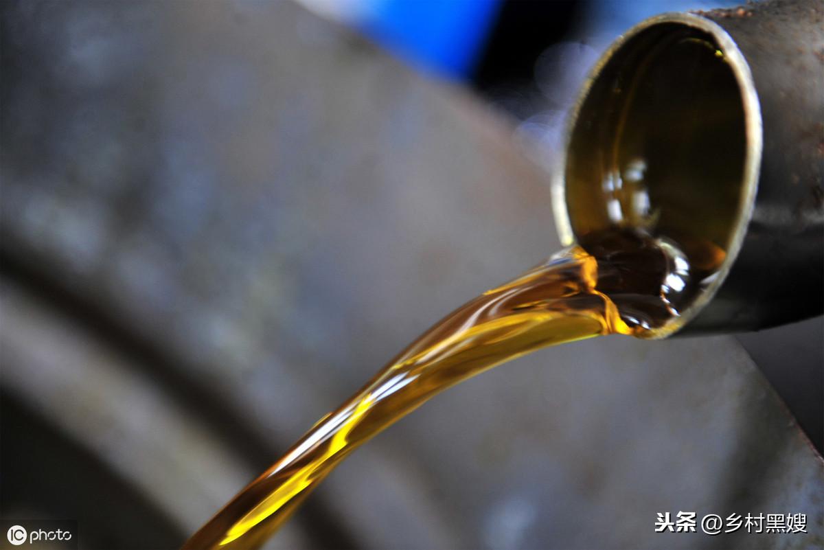 开榨油坊警告(开小型榨油厂一年能挣多少钱)