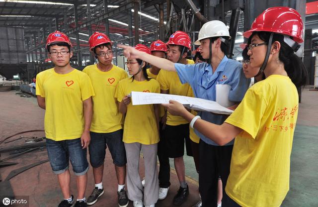 学历经历起止时间怎么写，个人简历中的教育背景怎么写（个人简历如何写）