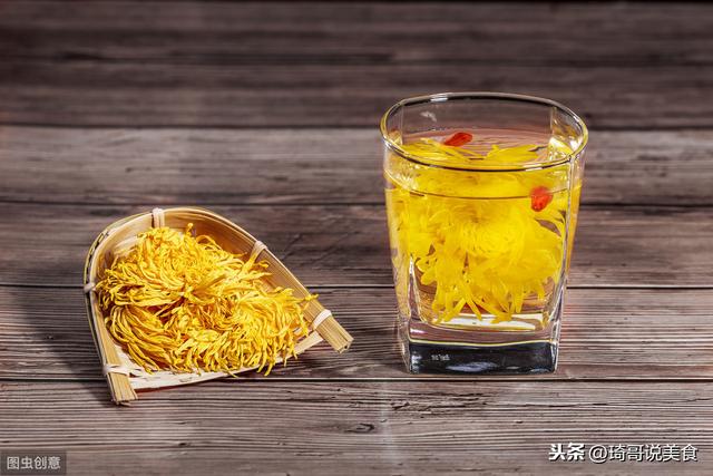 菊花茶怎么泡才正确，喝菊花茶对身体有什么好处（记住这4种方法）