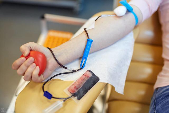 为什么年轻人不要献血，为什么年轻人千万不要献血浆（献血不会损伤健康）