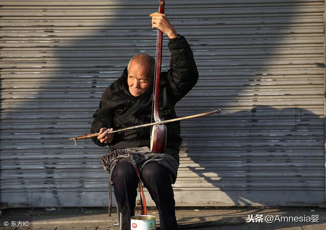 一把二胡拉断腰，二胡老师教你三天学会拉二胡（真的是一把二胡拉断腰啊）