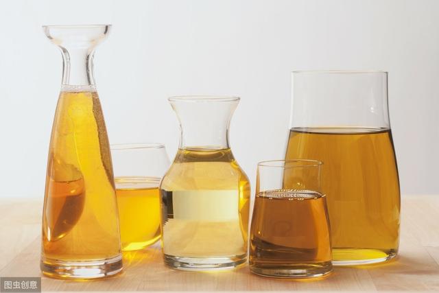 葡萄籽油的功效与作用，葡萄籽油的功效和作用（食物油挑花眼，哪种最安全健康）