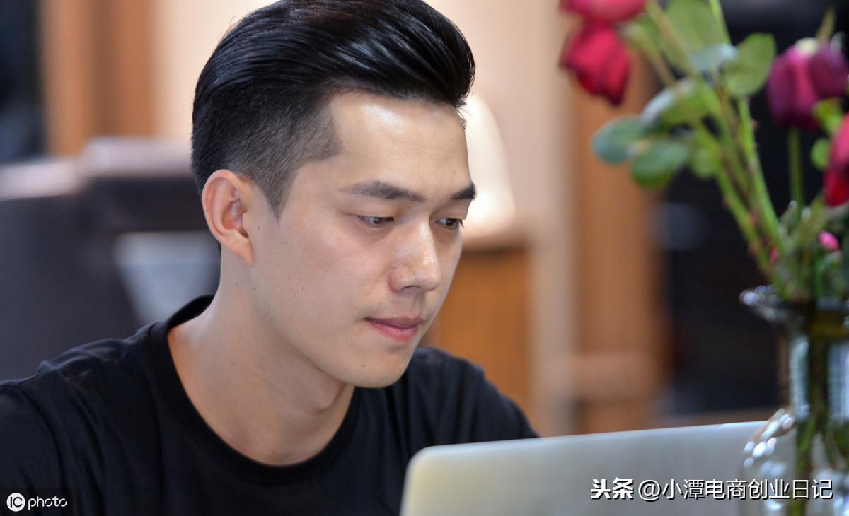 时尚男装网店代理(男装品牌加盟店大全)