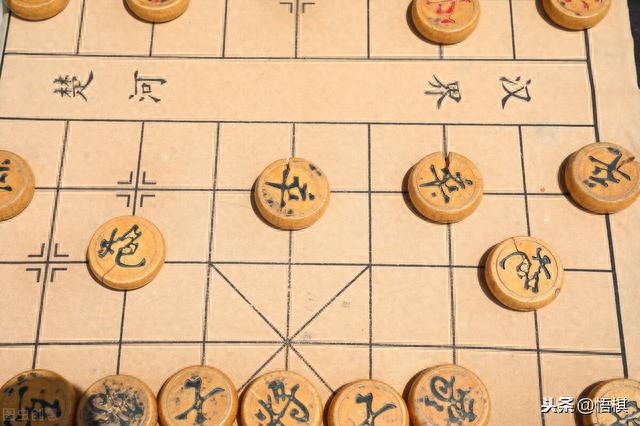 闲来象棋春秋战国怎么玩，下棋多年方知人生如棋