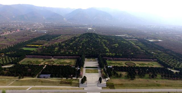 兵马俑的来历及背景，至今约2200年的兵马俑背后的故事