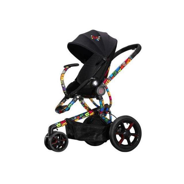 quinny婴儿推车折叠，这是给宝宝的第一辆座驾