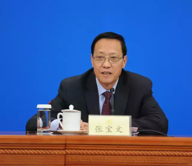 民盟盟员是什么意思，加入民盟有什么好处和坏处（如何才能加入民主党派）