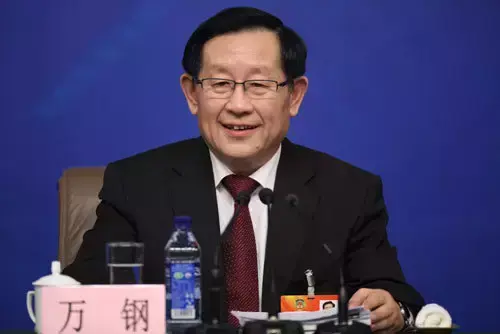 民盟盟员是什么意思，加入民盟有什么好处和坏处（如何才能加入民主党派）